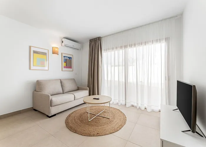 Famara - Vipvipvillas Playa Blanca (Lanzarote)