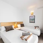 فيلة Famara - Vipvipvillas بلايا بلانكا